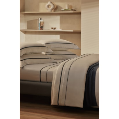 Capa de Edredom Duvet Bordado The Cast Bythebed